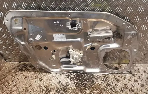Mercedes-Benz S W221 Front door electric window regulator 2217600534