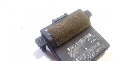 Volkswagen Golf V Door control unit/module 1K0907530C 1K0907951