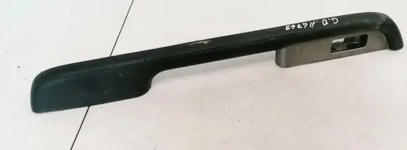 Nissan X-Trail T30 Front door window switch trim 829488H300X