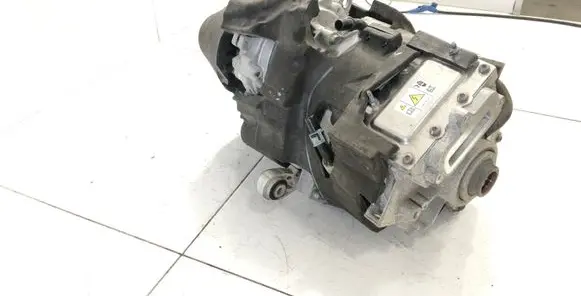Ford Mustang Mach-E Electric car motor LJ987P261BA LJ9P7B000BA