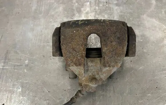 Volvo C30 Front brake caliper
