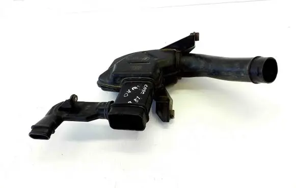 Intake resonator