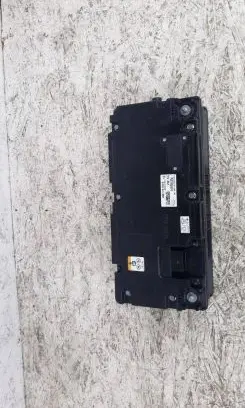 Audi Q7 4M Hybrid / electric car battery 4M0915105B