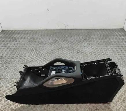 Mercedes-Benz GLE W167 Center console A1676801601 A1676805707