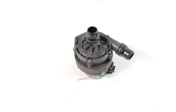Citroen C4 III e-C4 Electric auxiliary coolant/water pump 9827567880