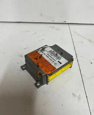 Mercedes-Benz E W211 Airbag control unit/module A2118203385 500304060360