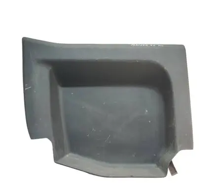 Trunk/boot lower side trim panel