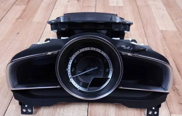 Mazda CX-3 Speedometer (instrument cluster) BJE155430