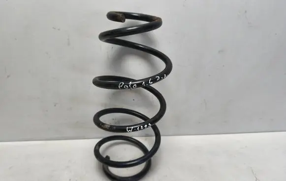 Volkswagen Polo V 6R Front coil spring 