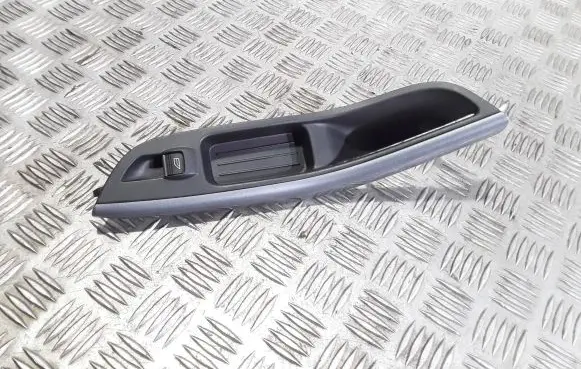 Ford Focus Electric window control switch BM5T14529AA BM51A240A40A