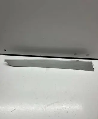 Audi A4 S4 B8 8K Front door trim bar 8K0867409