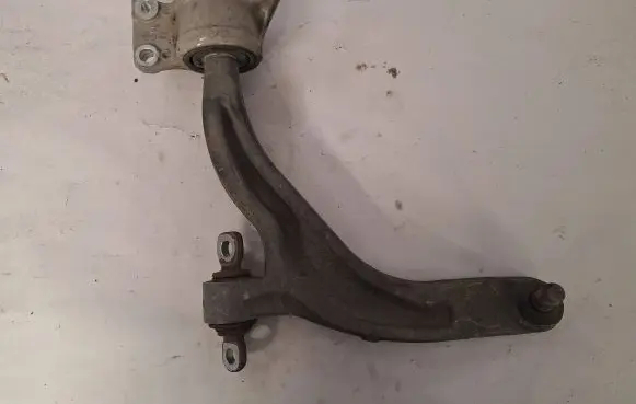 Chrysler Pacifica Front lower control arm/wishbone 68232193AD