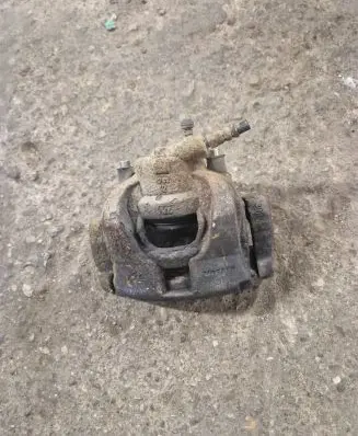 Volvo V70 Front brake caliper