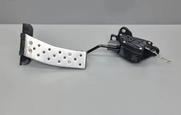 Honda Accord Accelerator throttle pedal 1988007750