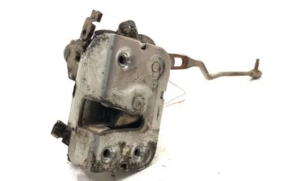 Mitsubishi Pajero Front door lock