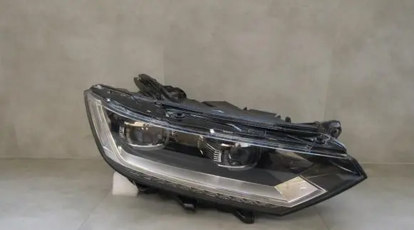 Volkswagen PASSAT B8 Headlight/headlamp