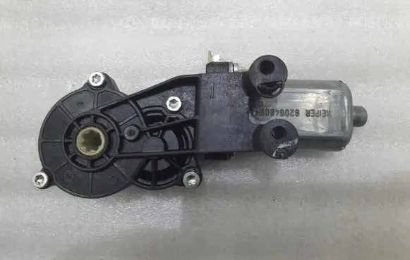 Mercedes-Benz ML W164 Seat adjustment motor 0390203213