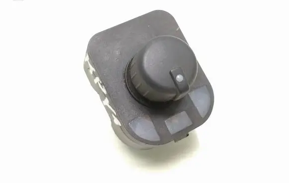 Audi A4 S4 B7 8E 8H Wing mirror switch 8e0959565