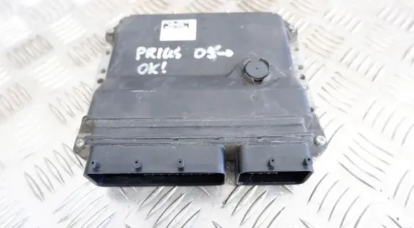 Toyota Prius (XW30) Engine control unit/module 8966147280