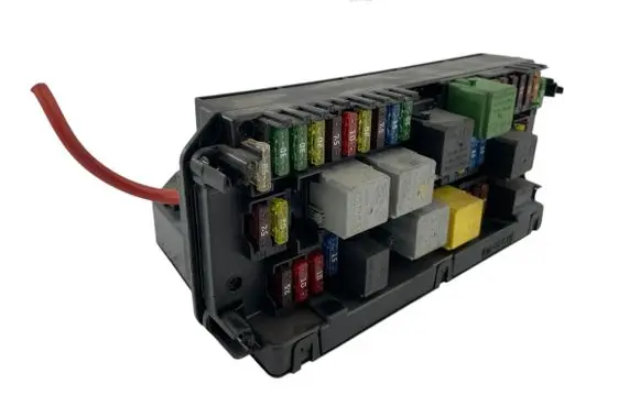 Mercedes-Benz E W212 Fuse module A2129007124 A2129024408 A2129015504