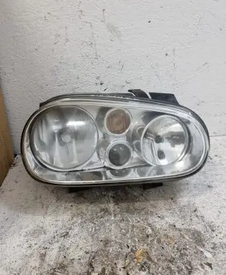 Volkswagen Golf IV Headlight/headlamp