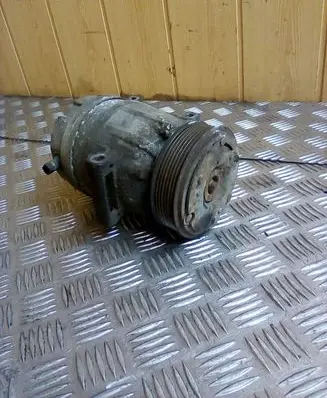 Renault Laguna II Air conditioning (A/C) compressor (pump) 1140049