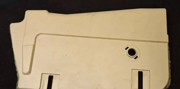 Dashboard lower bottom trim panel