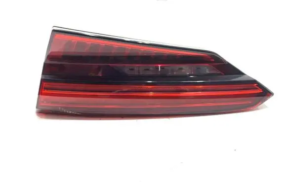 Audi A5 Rear/tail lights 8W6945094B