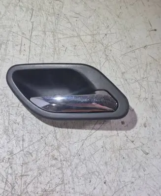BMW 5 E39 Front door interior handle 7032926