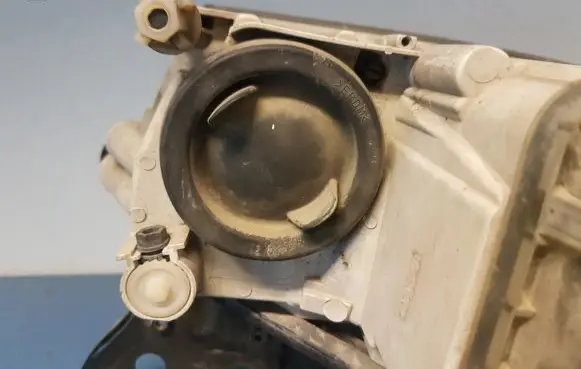 Skoda Octavia Mk2 (1Z) Headlight/headlamp