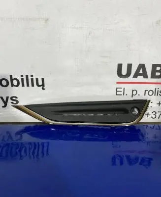 Volvo S60 Front bumper lower grill