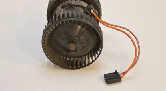 Audi Q7 4M Heater fan/blower 4M0820021