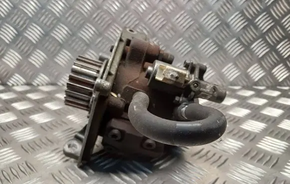 Citroen DS3 Fuel injection high pressure pump 9672605380 A2C53381555