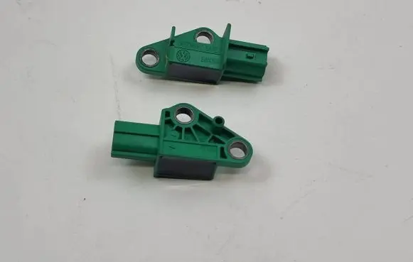 Audi Q5 SQ5 Airbag deployment crash/impact sensor 1K0909606C 5WK43544