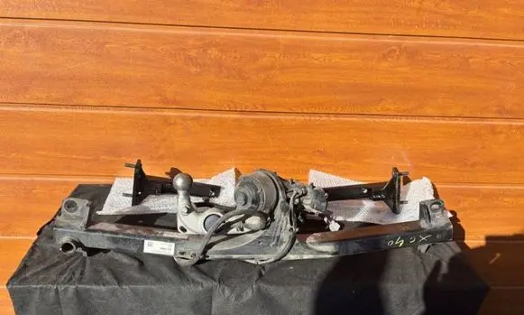 Volvo XC40 Tow bar set 32270802