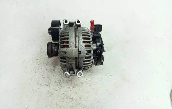 BMW 5 E60 E61 Generator/alternator 7542529 0124525083