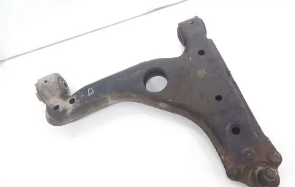 Opel Vectra B Front lower control arm/wishbone