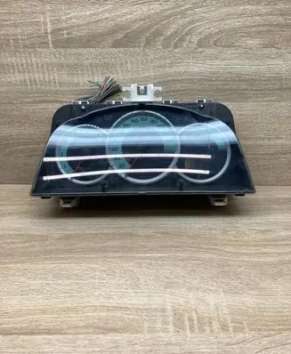 Speedometer (instrument cluster)