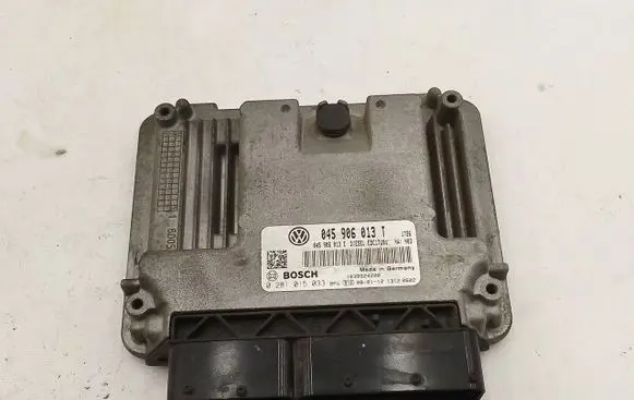Seat Ibiza III (6L) Engine control unit/module 045906013T 0281015033 045906013E