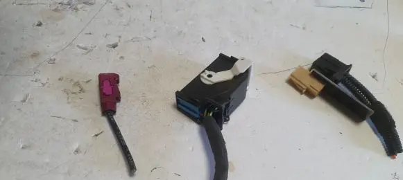 Audi A4 S4 B8 8K Bluetooth control unit module 4E0972144 4F1862335 8P0035503E