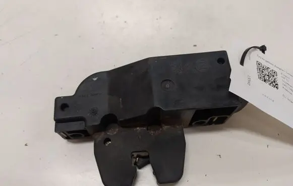 Peugeot 607 Tailgate/trunk/boot lock/catch/latch 9653831780