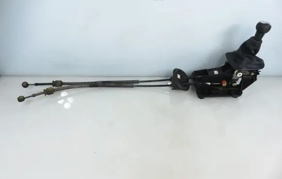 Peugeot 307 Gear shifter/selector 9657303580