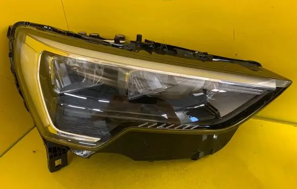 Audi Q3 F3 Headlight/headlamp 83A941012
