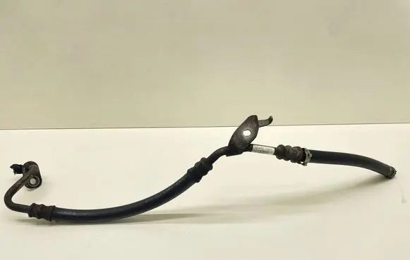 Mercedes-Benz C W204 Power steering hose/pipe/line B20470C 2002299