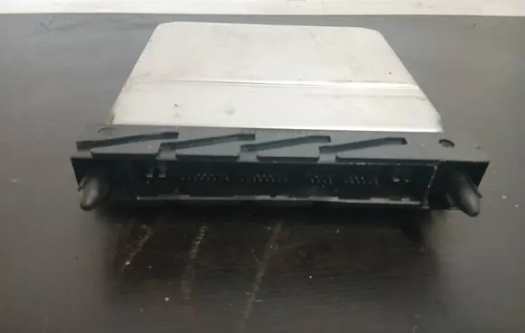 Volvo XC90 Engine control unit/module 0281011441 1039S04101 30646978A