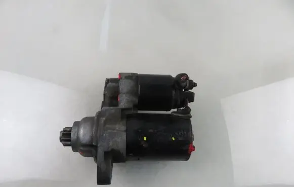 Volkswagen Polo IV 9N3 Starter motor 