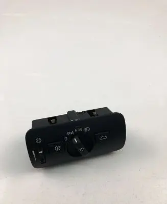 Volvo V40 Light switch 30739424
