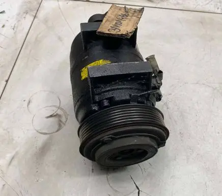 Volvo S60 Air conditioning (A/C) compressor (pump) 31101166