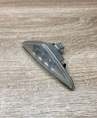 BMW 3 E46 Front fender indicator light 6920732