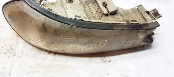 Ford Mondeo MK II Headlight/headlamp 0301098202